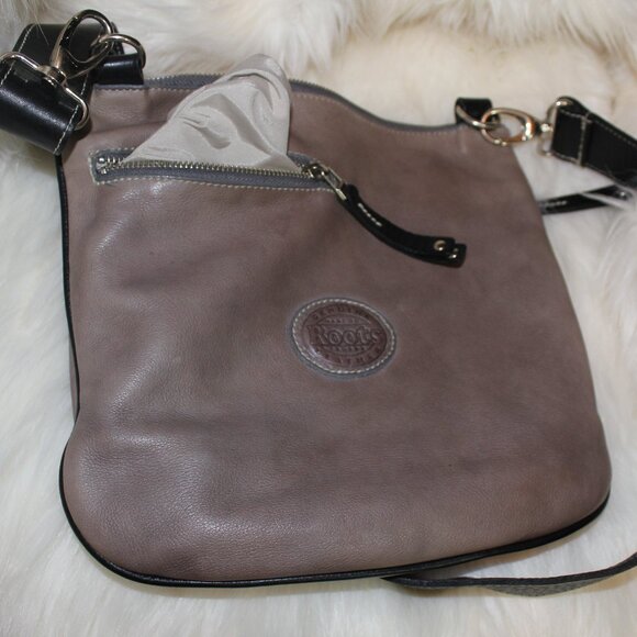 VTG Roots Brown shoulder crossbody leather brown bag 11"x 11" - Picture 6 of 9